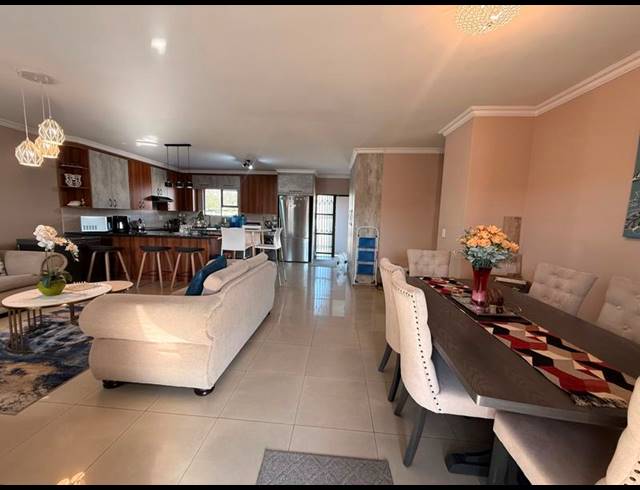3 BEDROOM APARTMENT FOR SALE IN BARBEQUE DOWNS